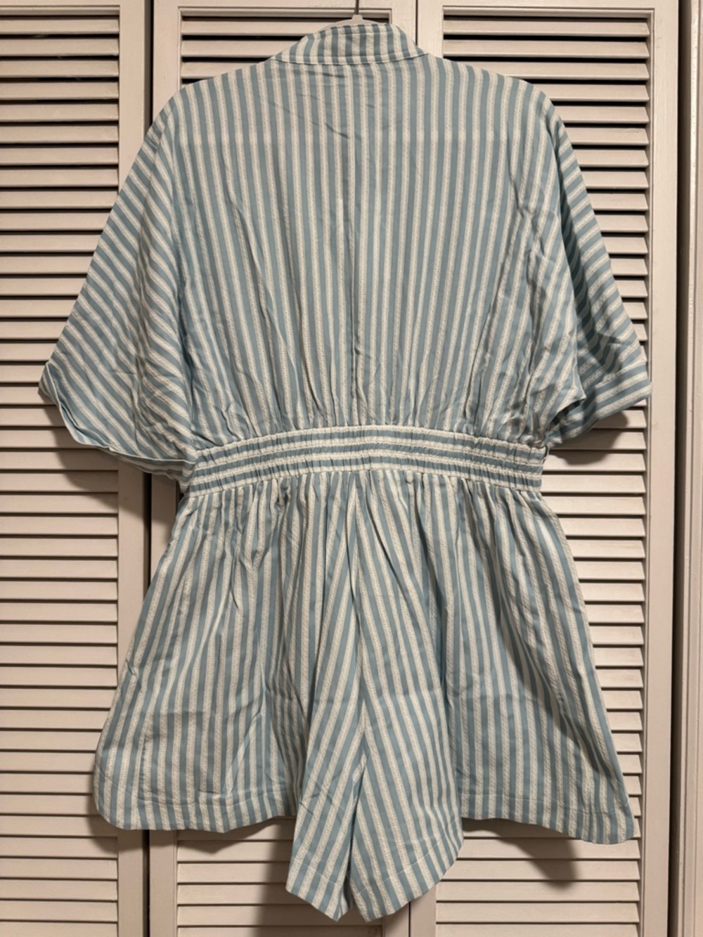 🆕 Aqua Blue/White Stripe Belted Romper - L - Picture 4 of 11